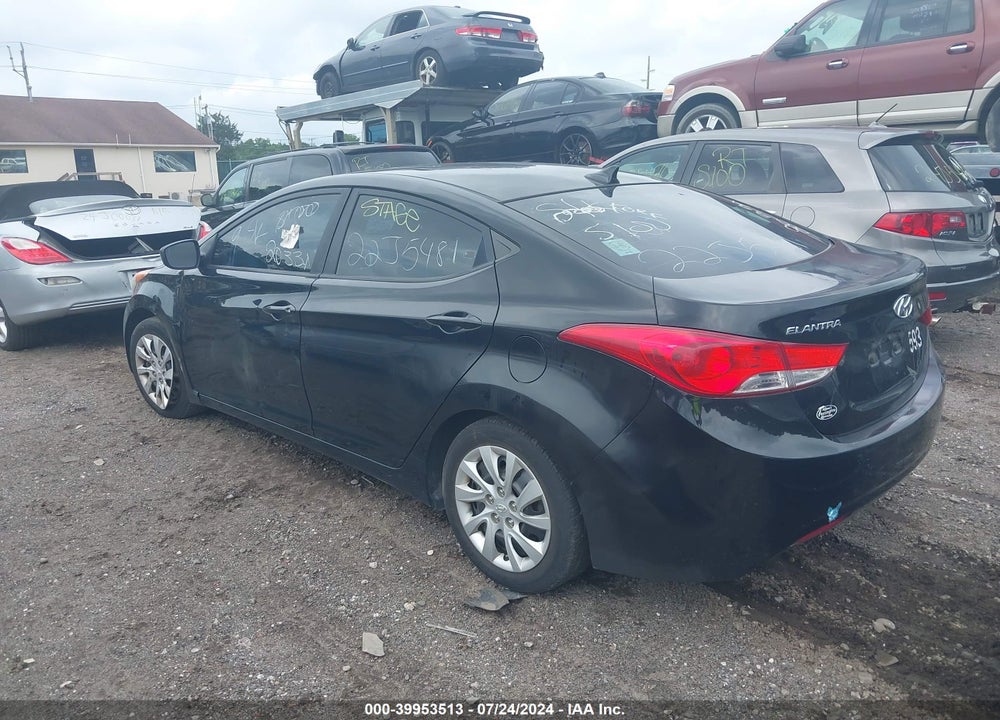 2012 HYUNDAI ELANTRA VIN: 5NPDH4AE9CH072558