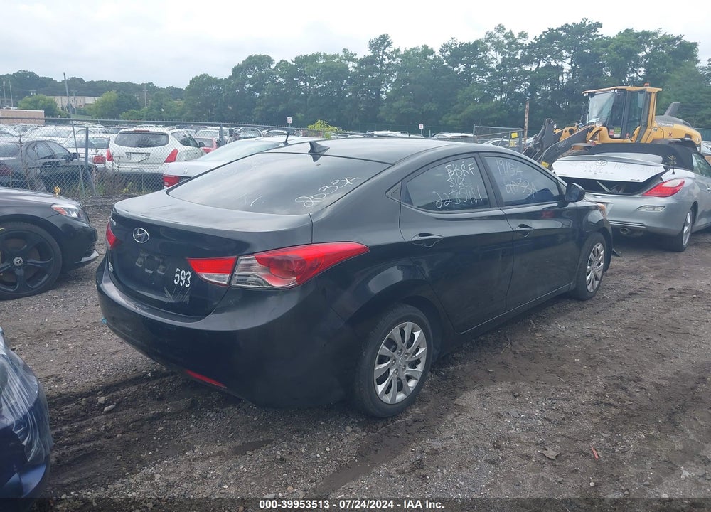 2012 HYUNDAI ELANTRA VIN: 5NPDH4AE9CH072558