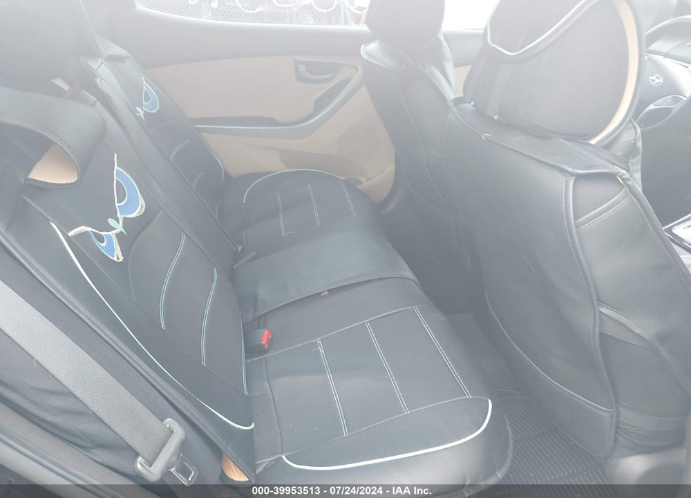2012 HYUNDAI ELANTRA VIN: 5NPDH4AE9CH072558