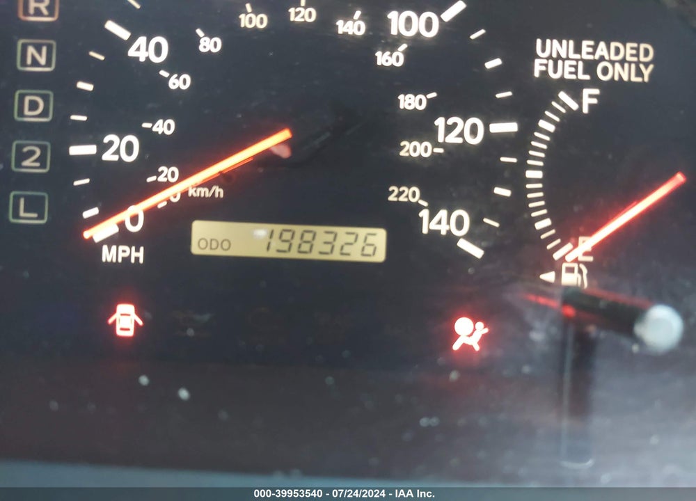 2000 LEXUS ES 300 VIN: JT8BF28G3Y5076975