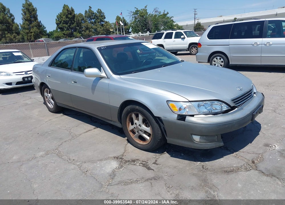 2000 LEXUS ES 300 VIN: JT8BF28G3Y5076975