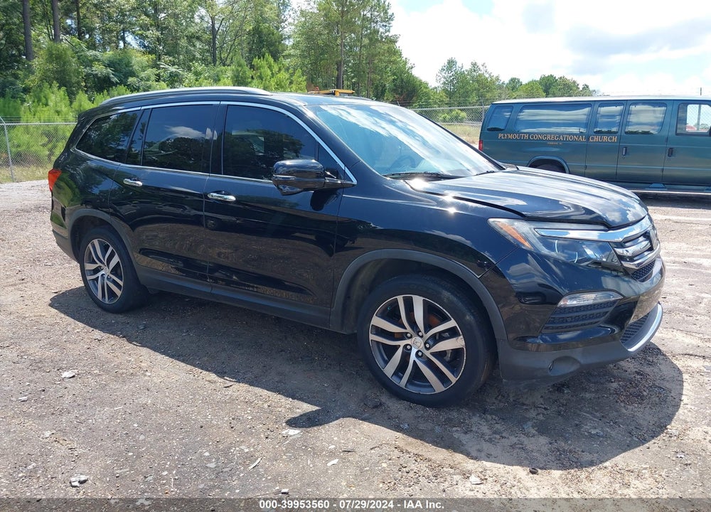 2018 HONDA PILOT TOURING VIN: 5FNYF5H97JB032187