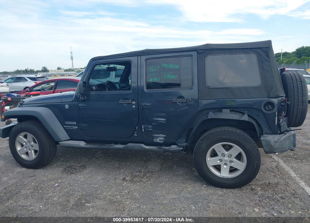 2018 JEEP WRANGLER JK UNLIMITED VIN: 1C4BJWDG5JL858936