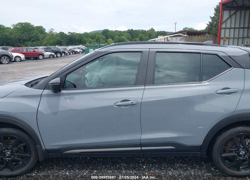 2023 NISSAN KICKS SR XTRONIC CVT VIN: 3N1CP5DV1PL494719