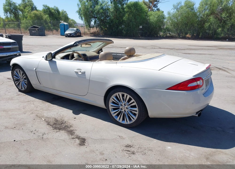 2010 JAGUAR XK VIN: SAJWA4GB4ALB36075