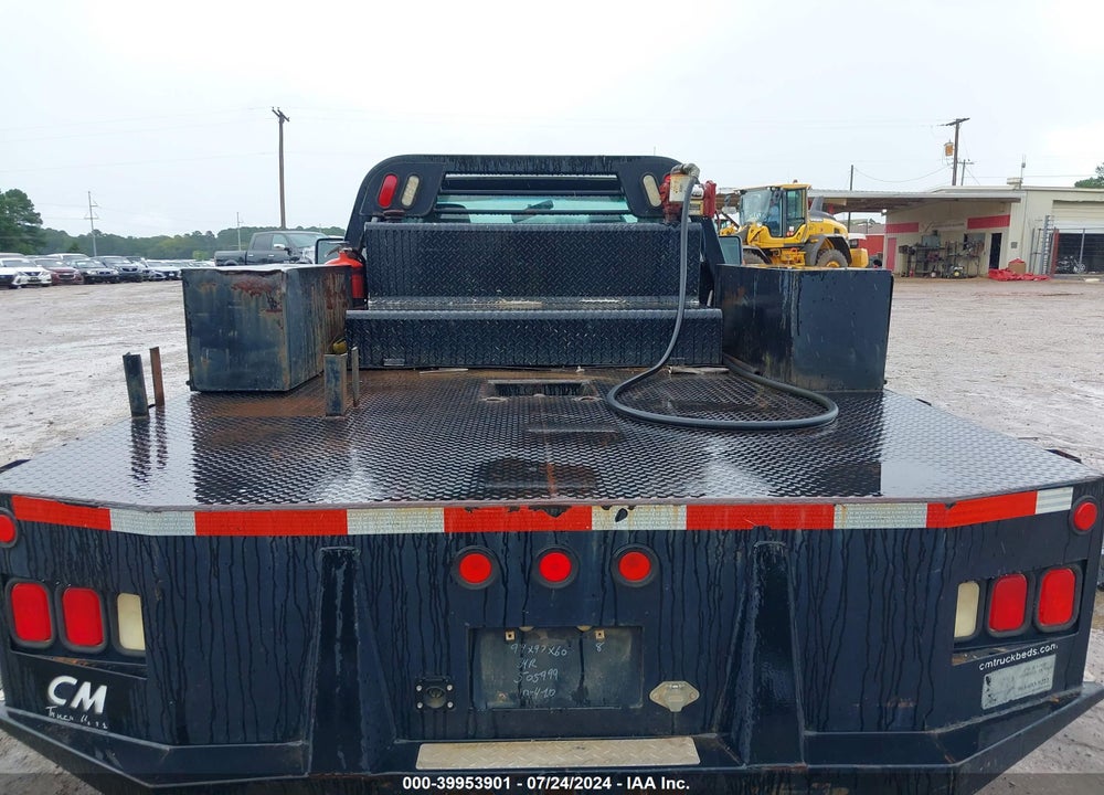 2011 FORD F-550 CHASSIS XL VIN: 1FDUF5HT5BEB34418