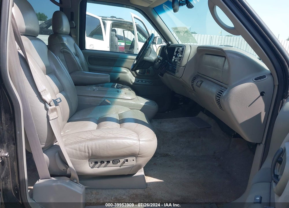 1999 GMC YUKON SLE VIN: 1GKEK13R0XJ791610