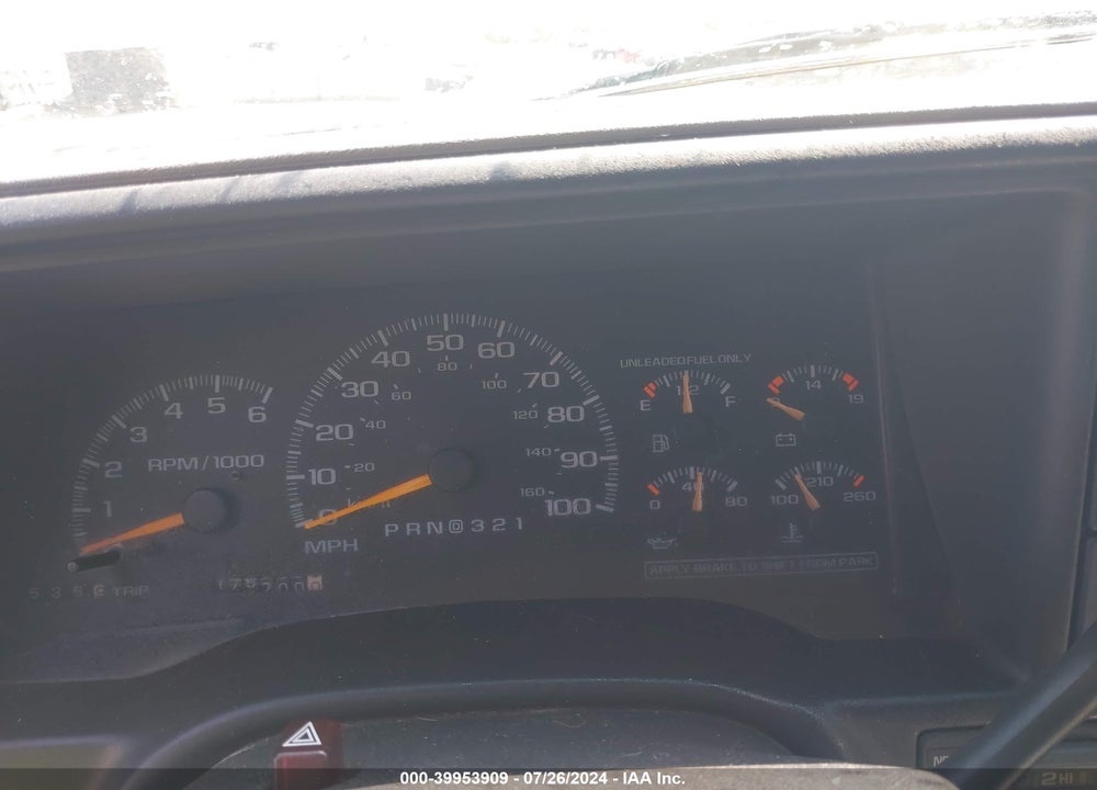 1999 GMC YUKON SLE VIN: 1GKEK13R0XJ791610