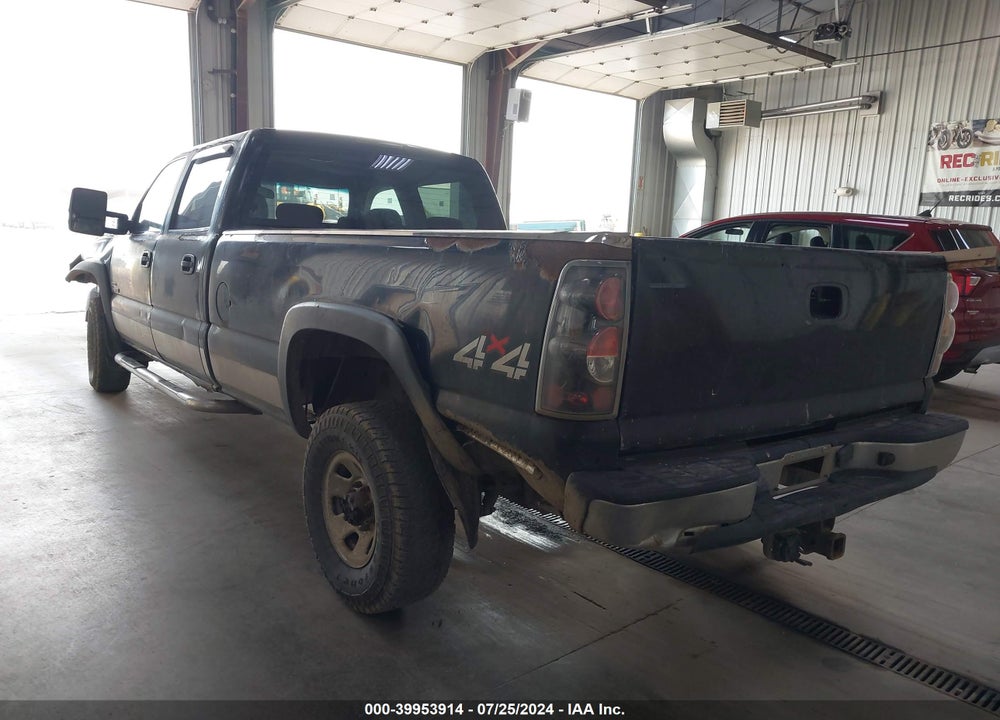 2005 CHEVROLET SILVERADO 3500 LS VIN: 1GCHK33285F889520