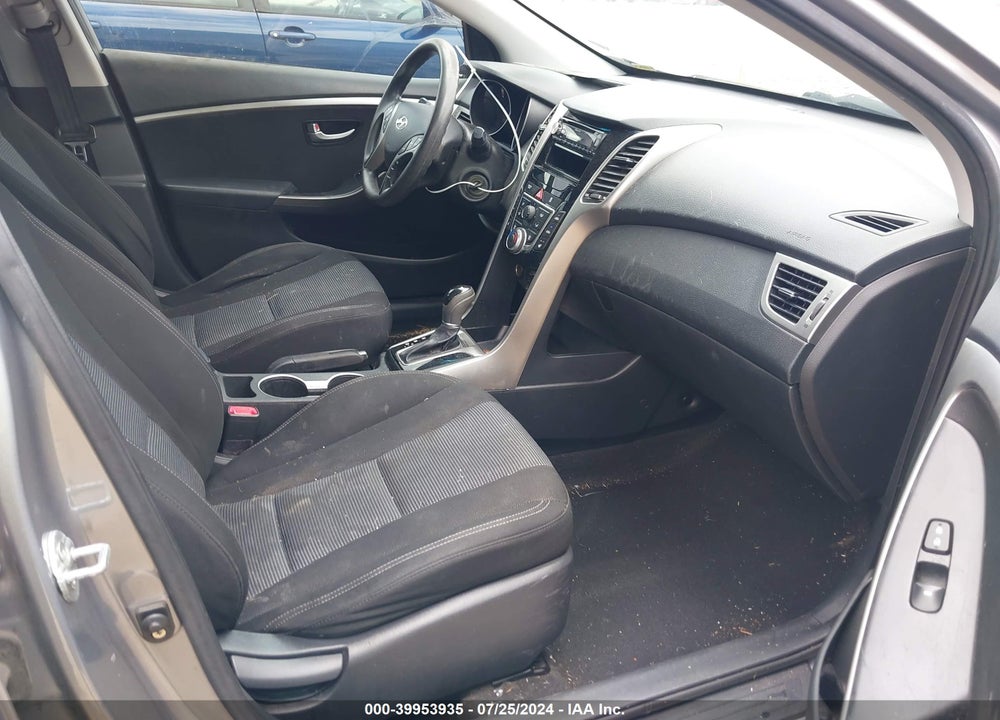 2013 HYUNDAI ELANTRA GT VIN: KMHD35LE4DU104711