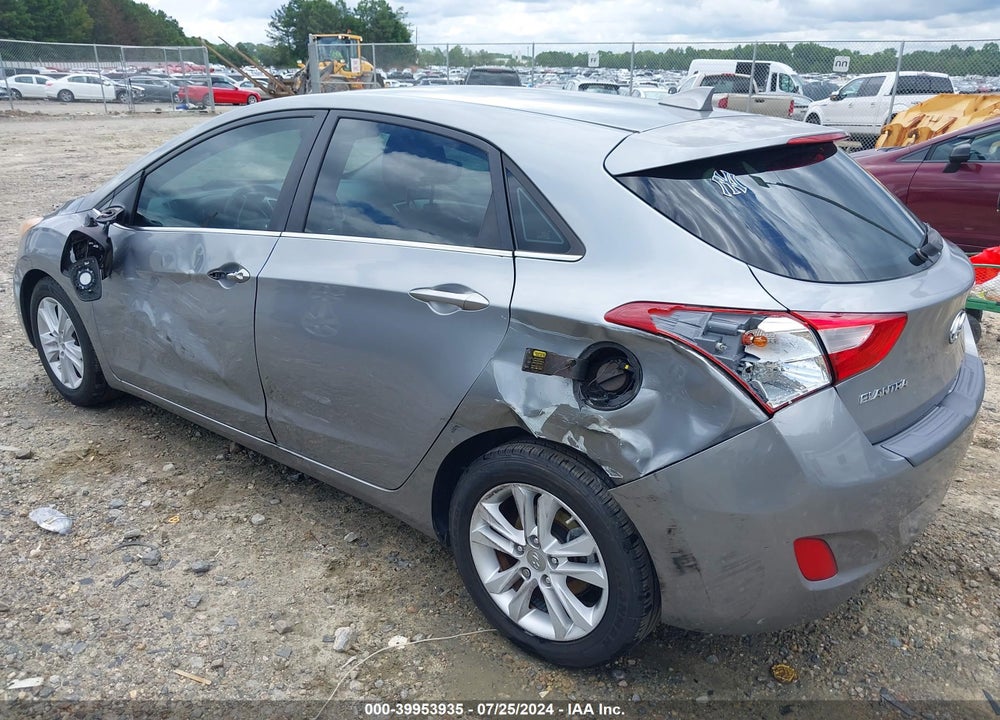 2013 HYUNDAI ELANTRA GT VIN: KMHD35LE4DU104711