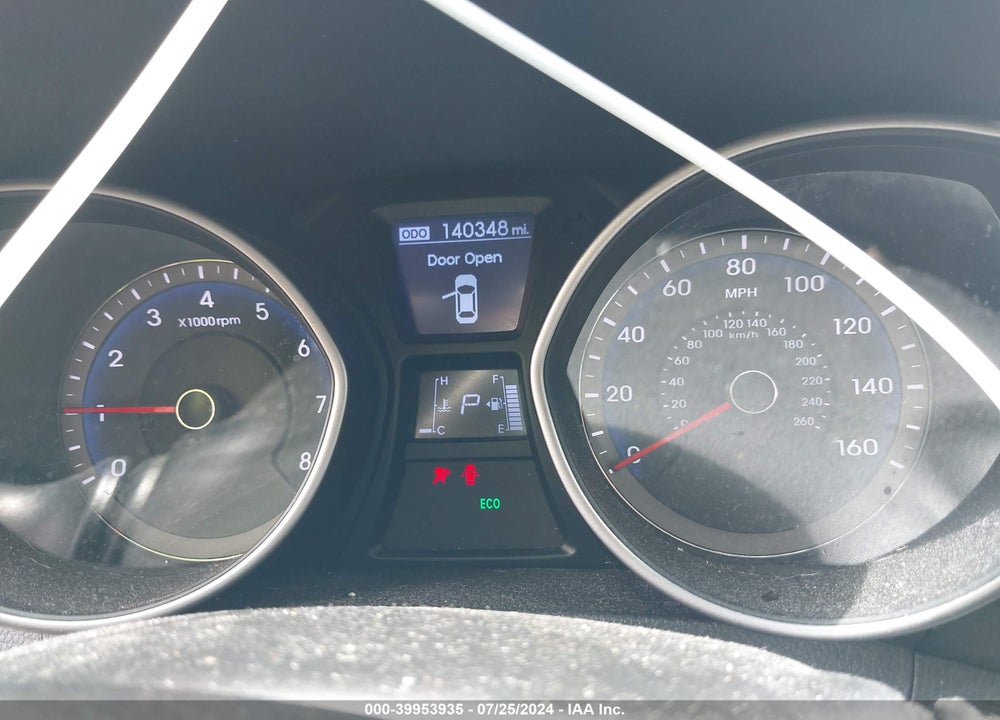2013 HYUNDAI ELANTRA GT VIN: KMHD35LE4DU104711