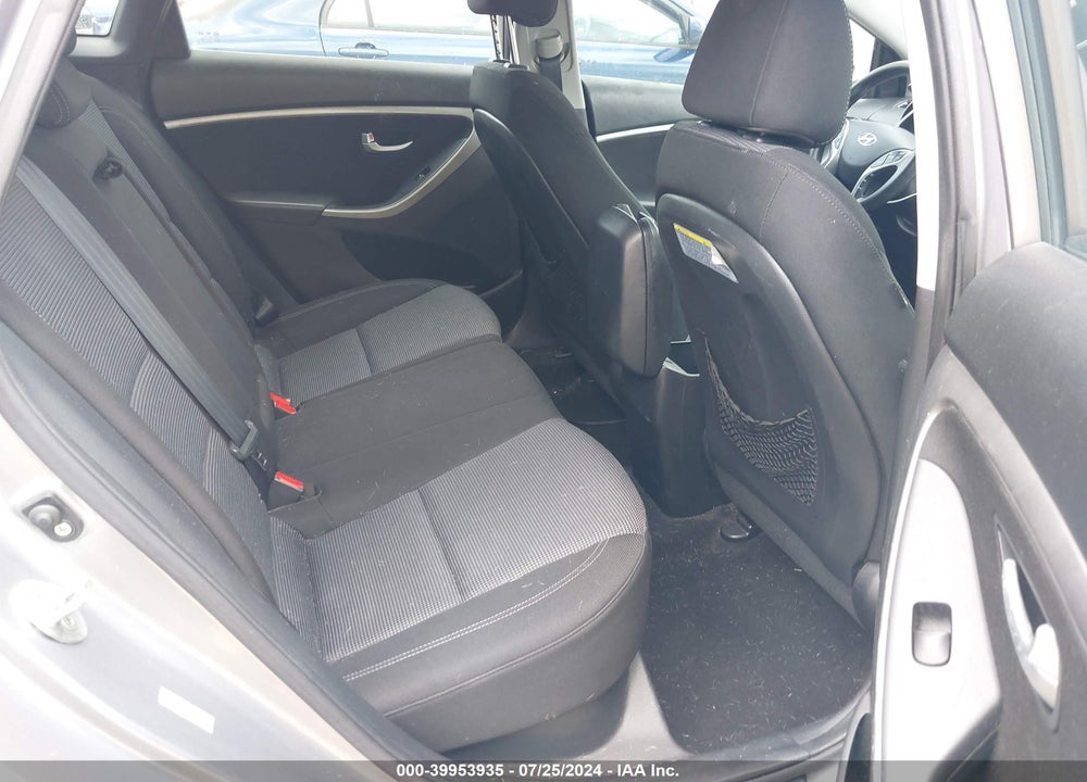 2013 HYUNDAI ELANTRA GT VIN: KMHD35LE4DU104711