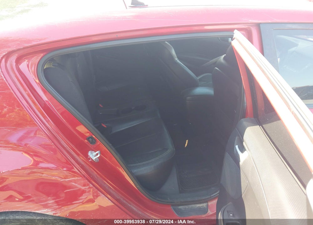 2016 HYUNDAI VELOSTER TURBO VIN: KMHTC6AE5GU253928
