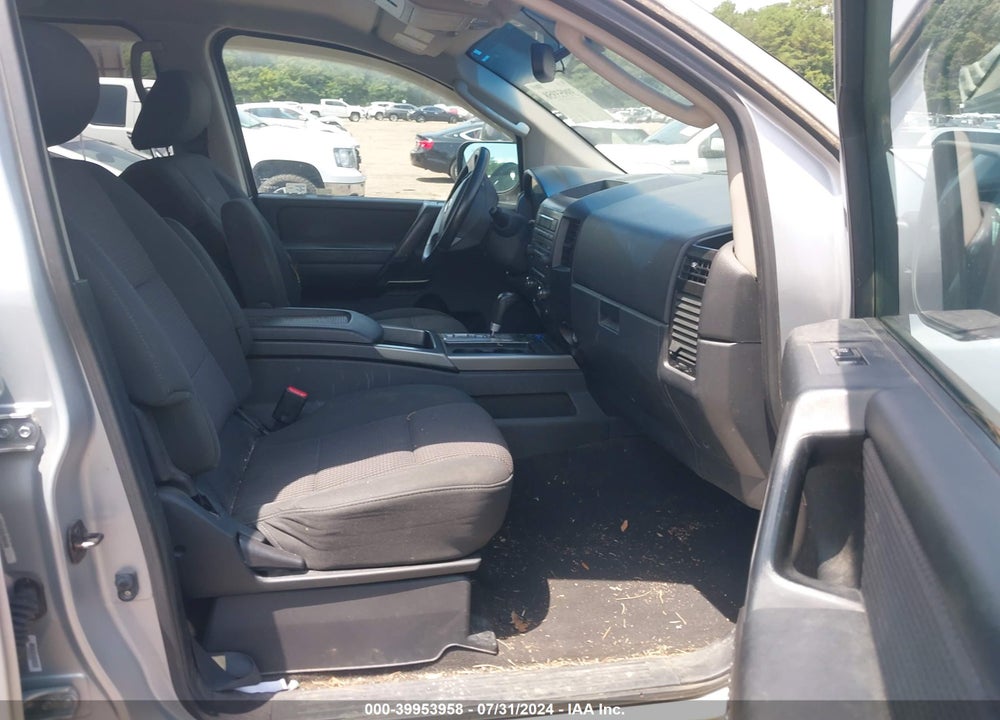 2011 NISSAN TITAN SV VIN: 1N6BA0ED5BN304431