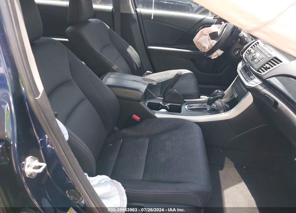 2015 HONDA ACCORD VIN: 1HGCR2F56FA197701