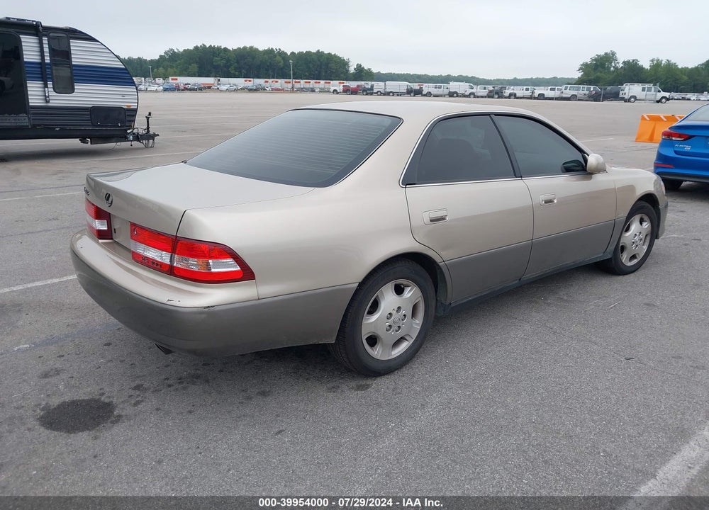 2000 LEXUS ES 300 VIN: JT8BF28G7Y5093598