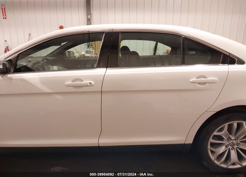 2014 FORD TAURUS LIMITED VIN: 1FAHP2F85EG183052