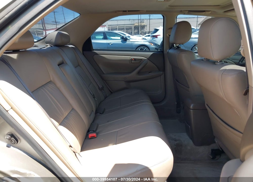 2000 TOYOTA CAMRY LE VIN: JT2BG28K5Y0485195