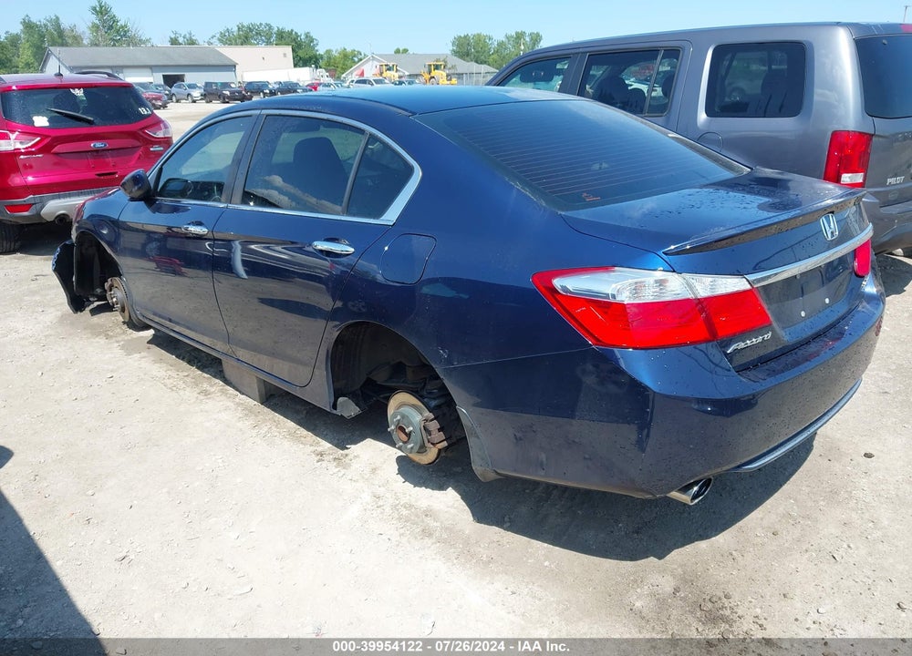 2015 HONDA ACCORD SPORT VIN: 1HGCR2F5XFA044223