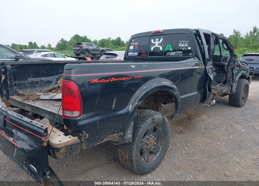 2005 FORD F-350 LARIAT/XL/XLT VIN: 1FTWW31P25EC35449