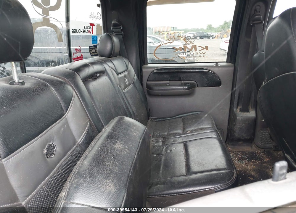 2005 FORD F-350 LARIAT/XL/XLT VIN: 1FTWW31P25EC35449