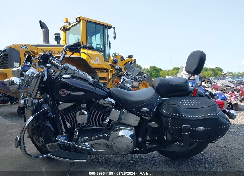 2002 HARLEY-DAVIDSON FLSTCI VIN: 1HD1BWB1X2Y038510