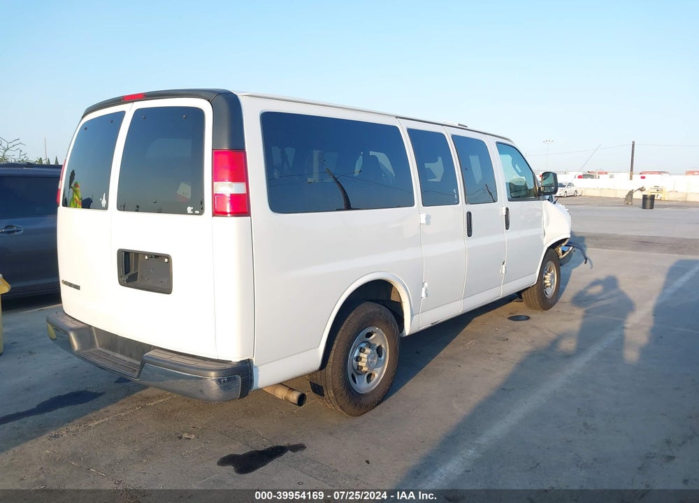 2018 CHEVROLET EXPRESS 2500 LS VIN: 1GAWGEFG6J1194576