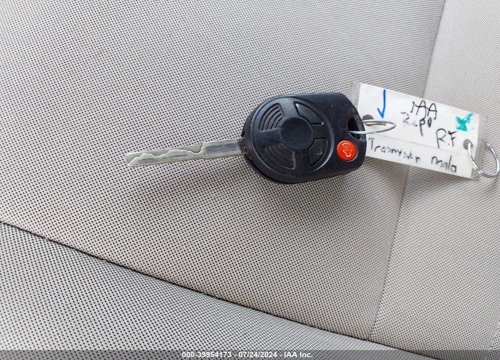 2015 FORD ESCAPE SE VIN: 1FMCU0G78FUB94004