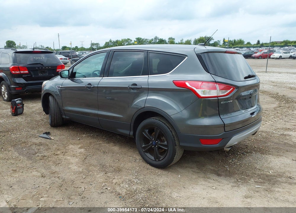 2015 FORD ESCAPE SE VIN: 1FMCU0G78FUB94004