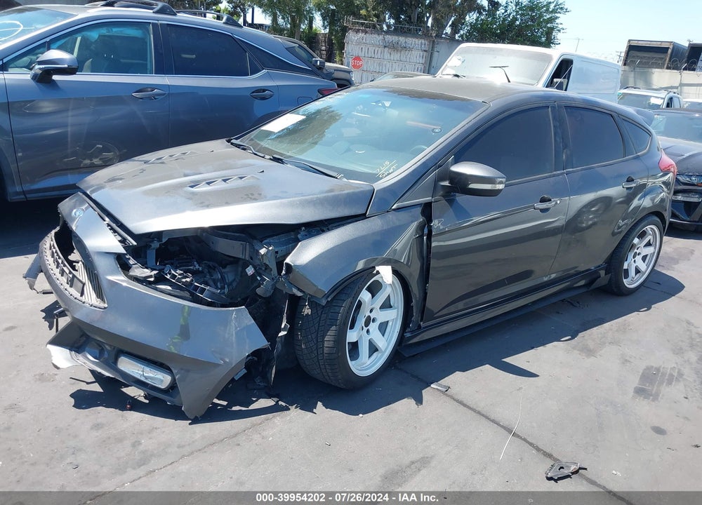 2016 FORD FOCUS ST VIN: 1FADP3L9XGL313662