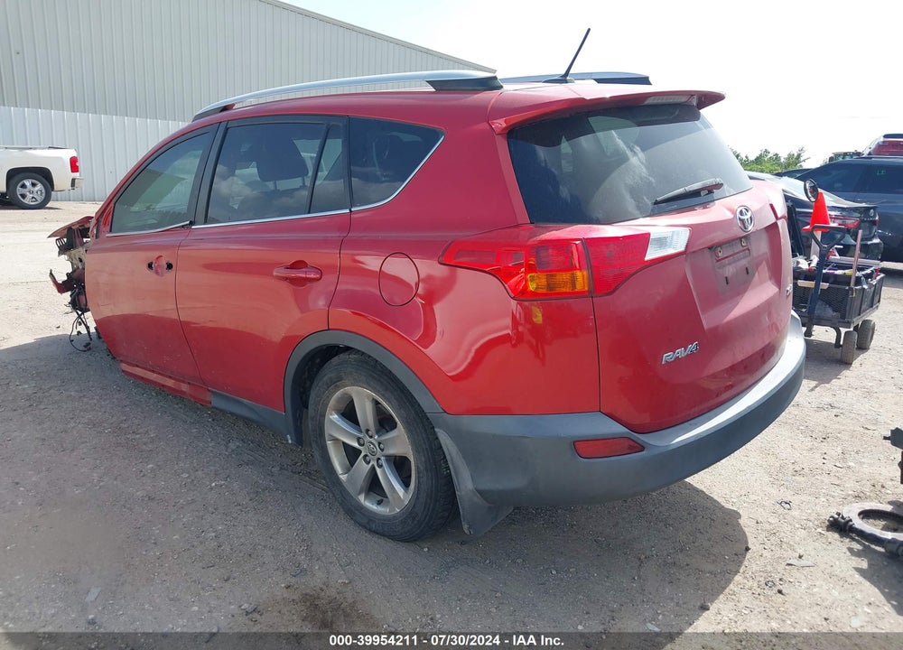 2015 TOYOTA RAV4 XLE VIN: 2T3WFREVXFW217402