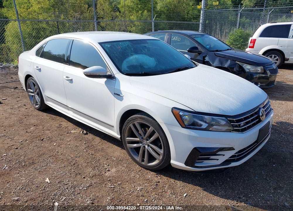 2017 VOLKSWAGEN PASSAT 1.8T R-LINE VIN: 1VWDT7A35HC025171