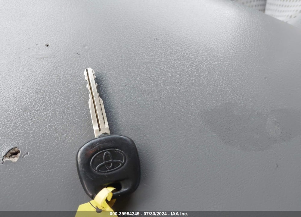 2012 TOYOTA TUNDRA GRADE 5.7L V8 VIN: 5TFUW5F17CX216274