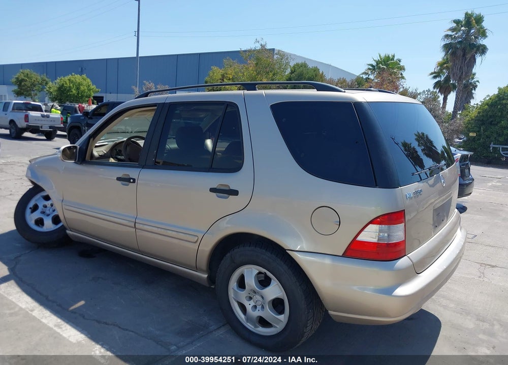 2004 MERCEDES-BENZ ML 350 4MATIC VIN: 4JGAB57E34A467499