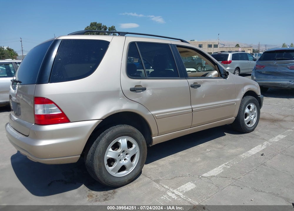 2004 MERCEDES-BENZ ML 350 4MATIC VIN: 4JGAB57E34A467499