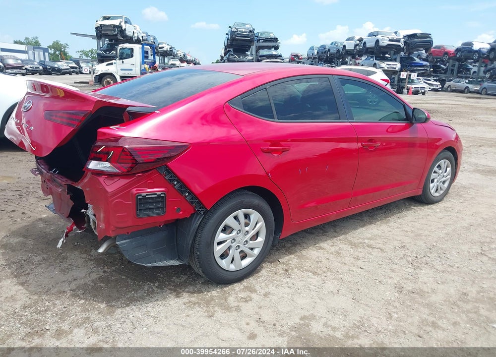 2020 HYUNDAI ELANTRA SE VIN: 5NPD74LF8LH562868