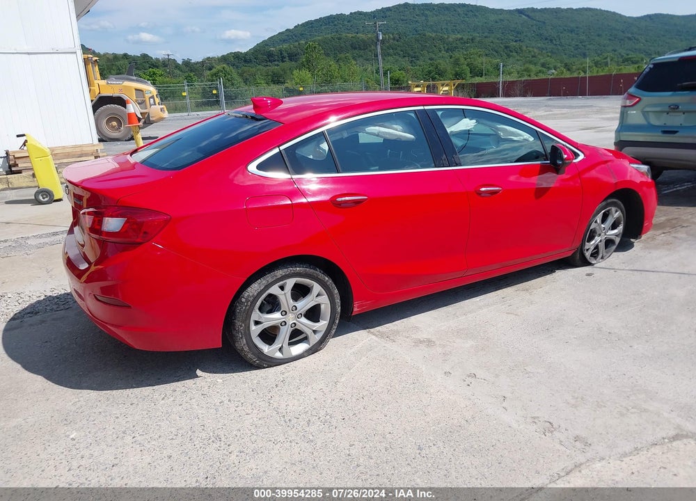 2017 CHEVROLET CRUZE VIN: 1G1BF5SMXH7144185