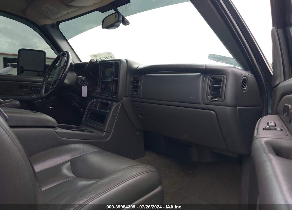 2006 CHEVROLET SILVERADO 2500HD LT3 VIN: 1GCHK23D26F180059