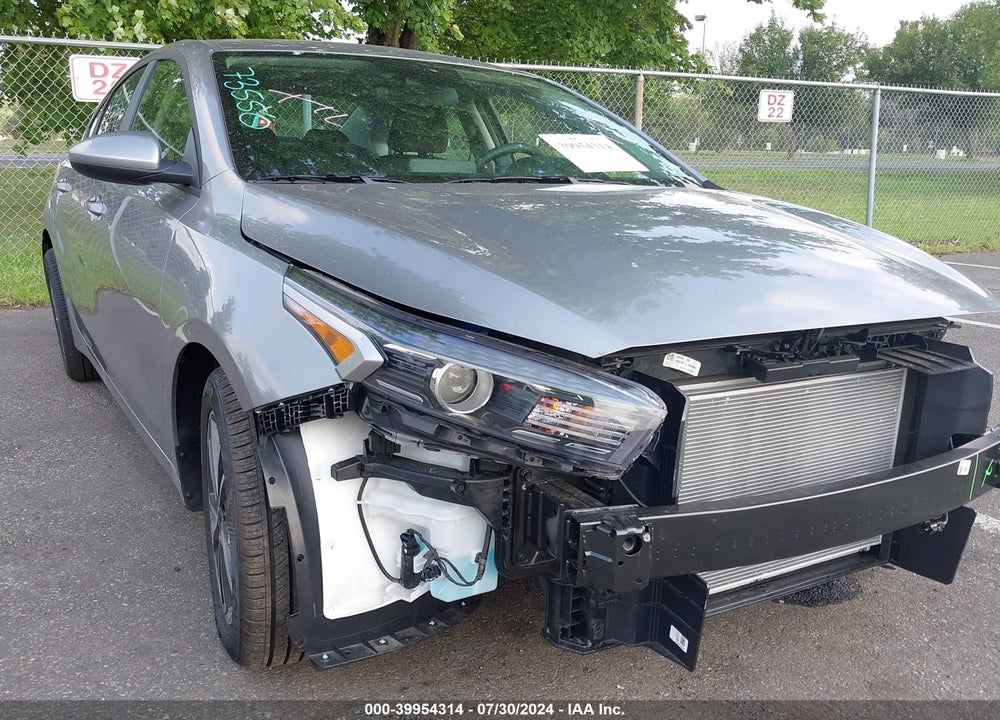 2024 KIA FORTE LXS VIN: 3KPF24ADXRE804484