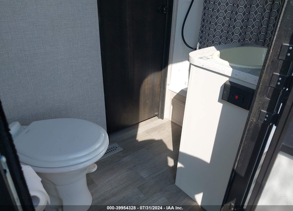 2022 JAYCO JAY FLIGHT 32BHDS VIN: 1UJBJ0BT7N1TR0058