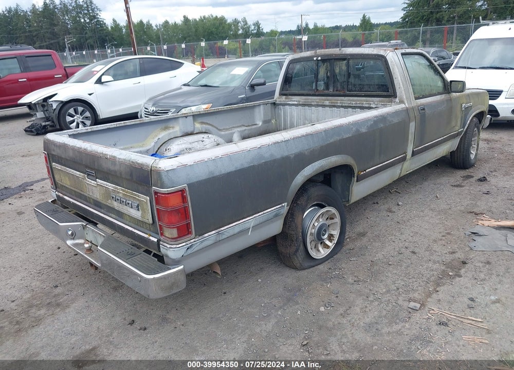 1987 DODGE DAKOTA VIN: 1B7GN14M8HS387612