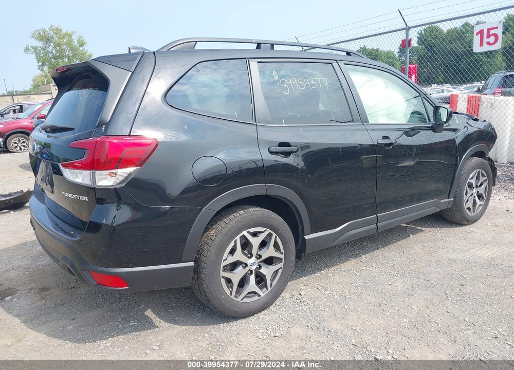 2021 SUBARU FORESTER PREMIUM VIN: JF2SKAJC8MH539072