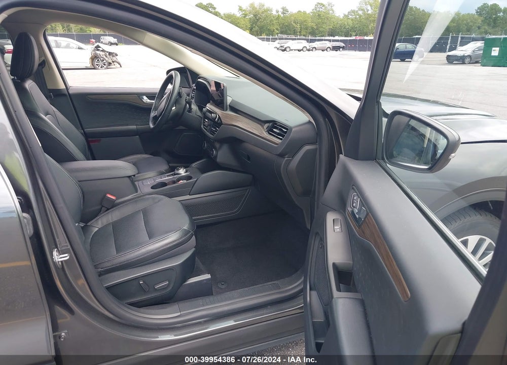 2020 FORD ESCAPE TITANIUM VIN: 1FMCU9J90LUA67600