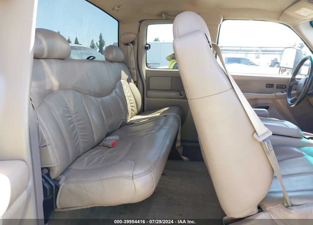 2002 GMC SIERRA 2500HD SLE VIN: 1GTHK29G02E117978