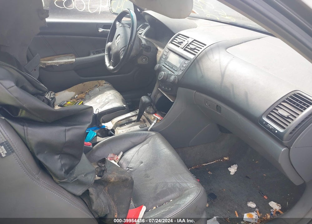 2004 HONDA ACCORD VIN: 1HGCM56874A134663