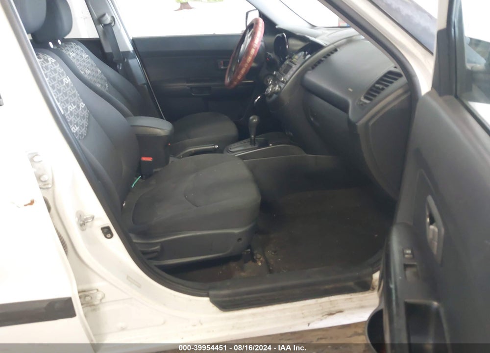 2010 KIA SOUL VIN: KNDJT2A23A7702653
