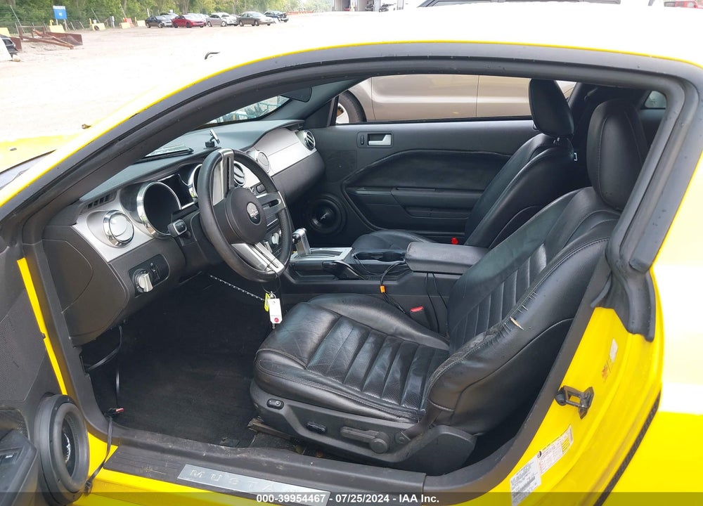 2006 FORD MUSTANG GT VIN: 1ZVFT82H865229229