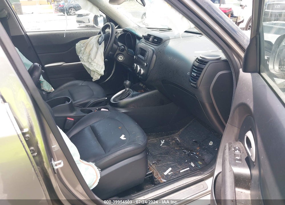2015 KIA SOUL VIN: KNDJN2A26F7162121