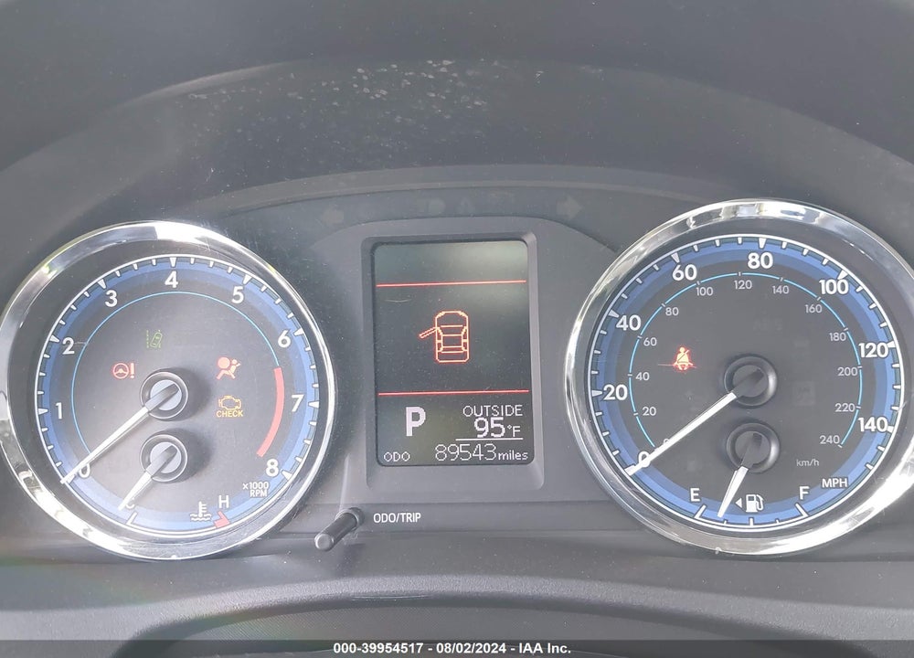 2019 TOYOTA COROLLA LE VIN: 2T1BURHE1KC195424